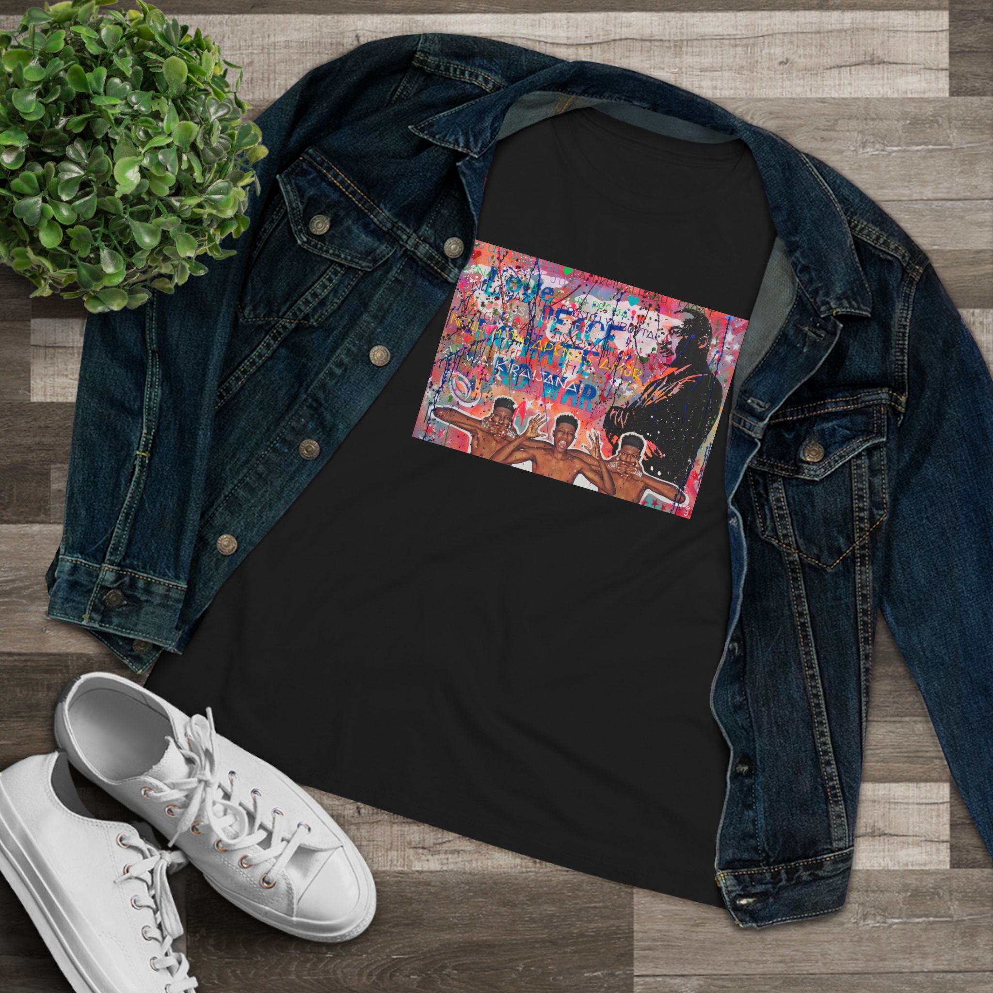 "No Hate Just Love" Women's Premium Tee