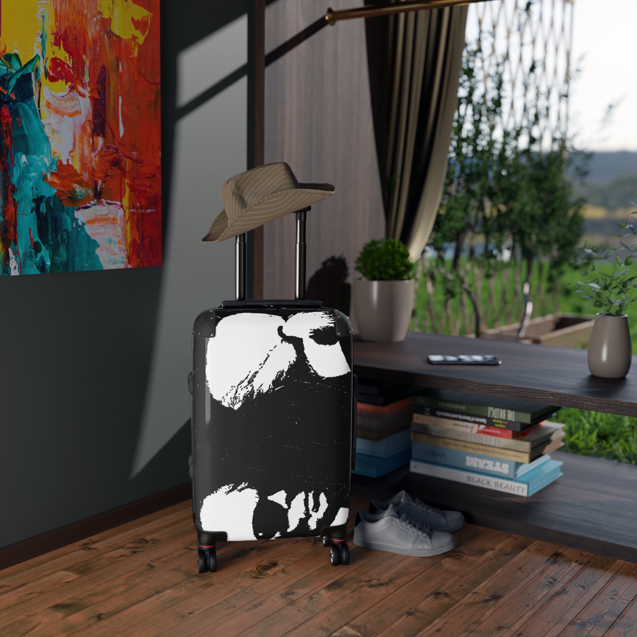 "LABEL WHORE" Suitcases