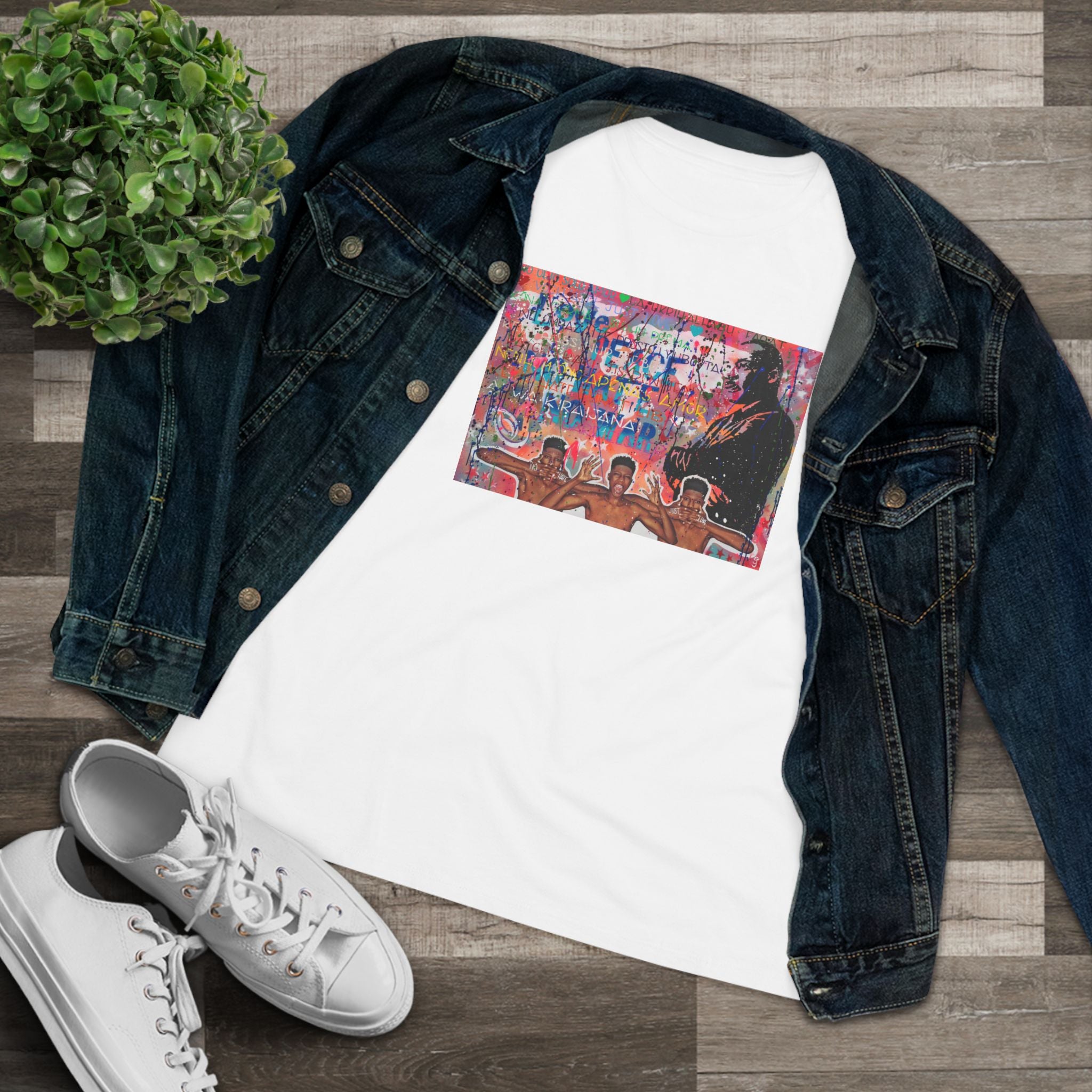 "No Hate Just Love" Women's Premium Tee