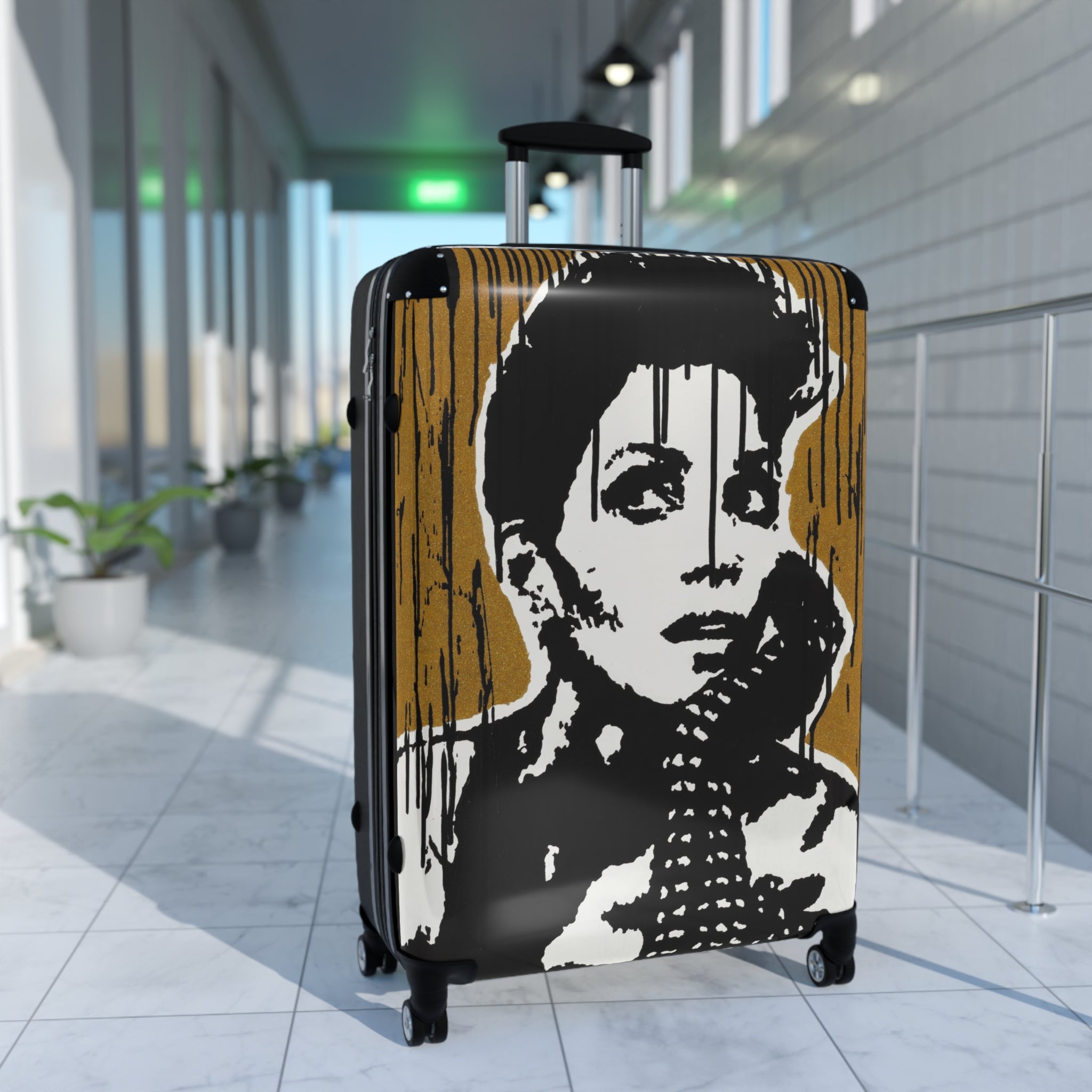 " Halle Berry Gold Series Tribute" Suitcase