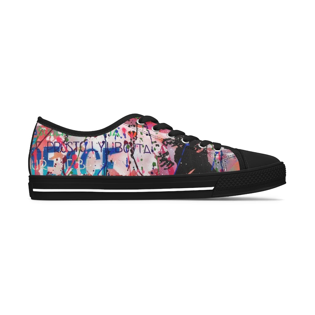 "No Hate Just Love" Women's Low Top Sneakers