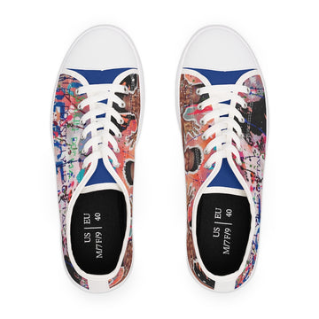 "No Hate Just Love" Women's Low Top Sneakers