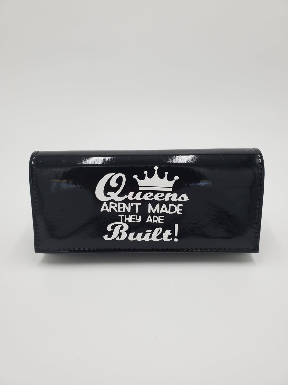 Black "Queens Aren't Made They Are Built" PU Clutch Purse