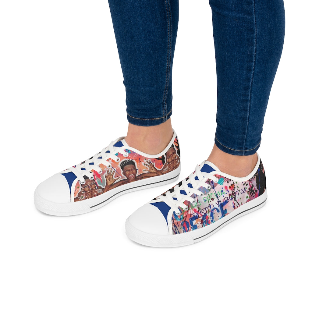 "No Hate Just Love" Women's Low Top Sneakers