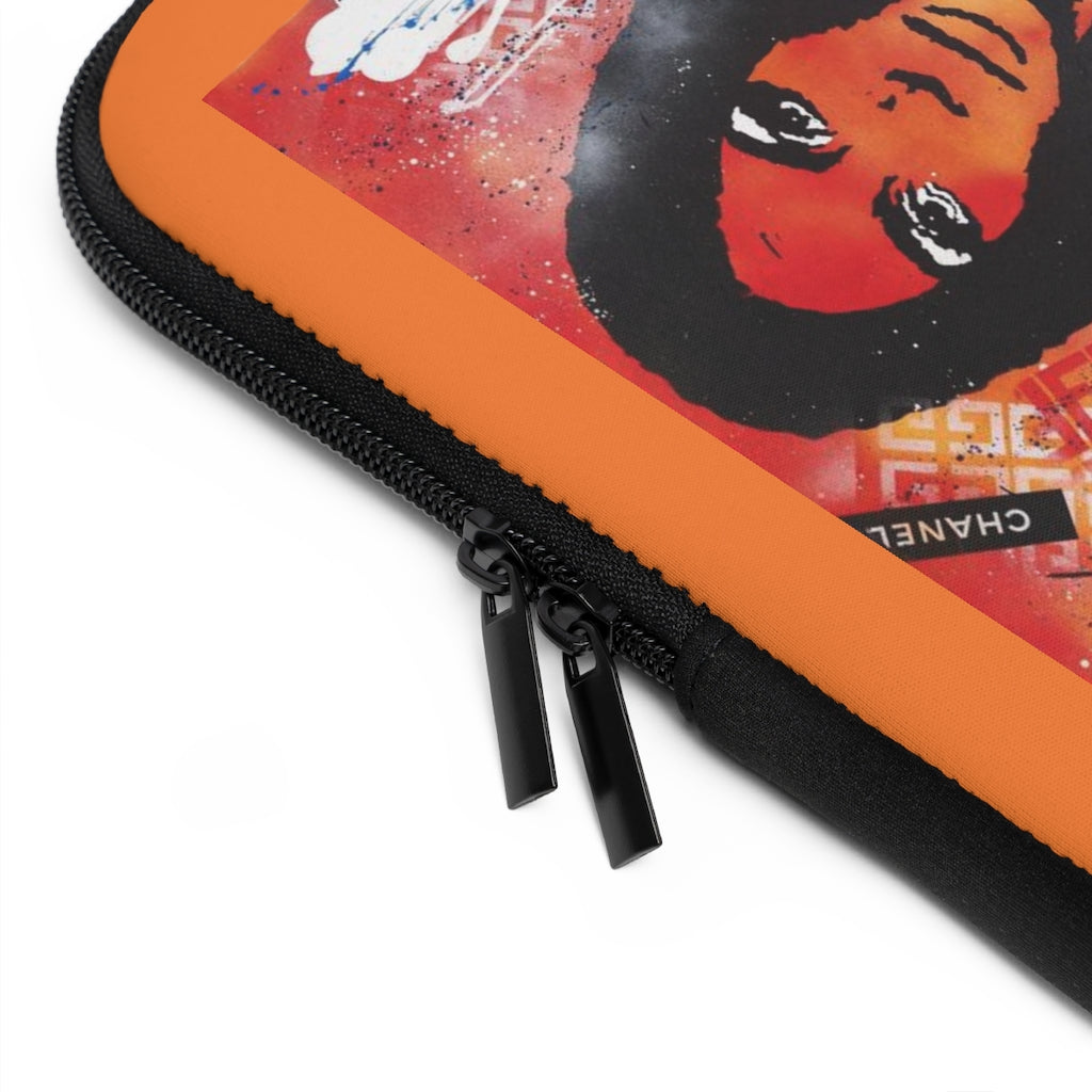 "Dare To Be Different" Laptop Sleeve