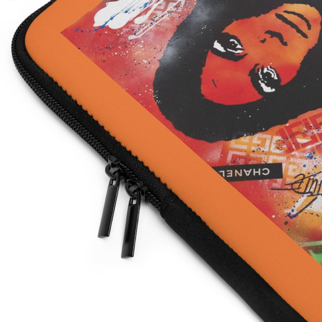 "Dare To Be Different" Laptop Sleeve