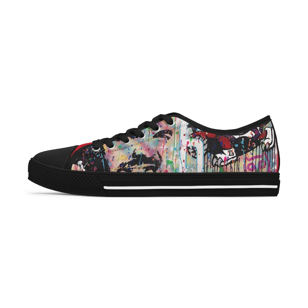 "Remember The North" Women's Low Top Sneakers