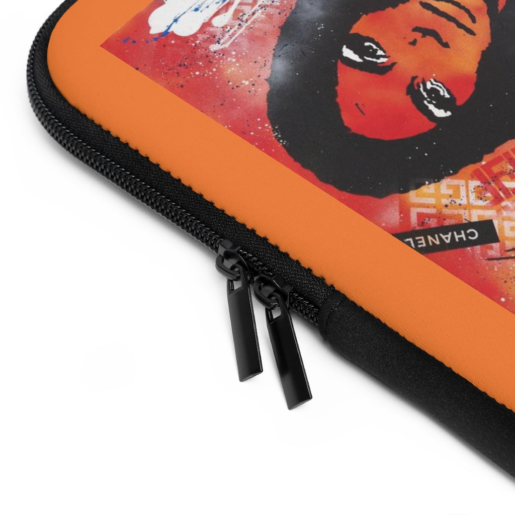 "Dare To Be Different" Laptop Sleeve
