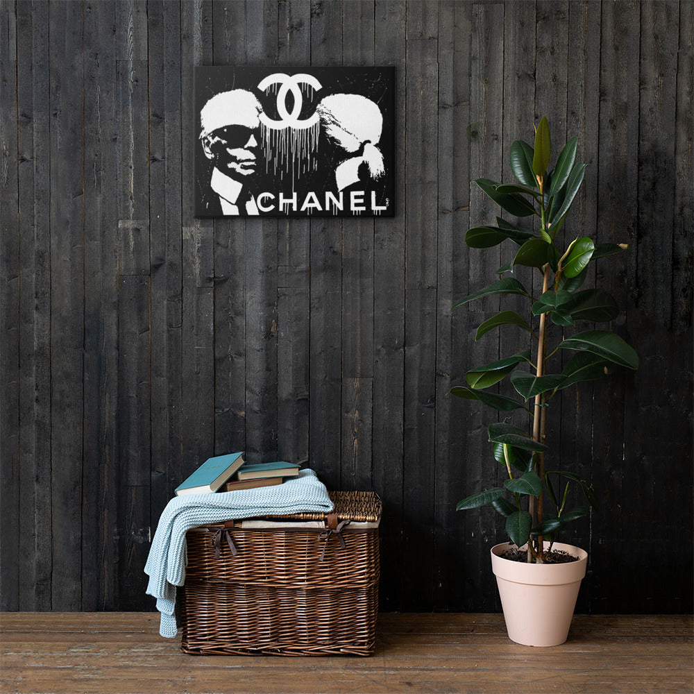 "Karl Lagerfeld-Label Whore"Canvas