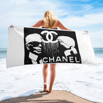 "Karl Lagerfeld- Label Whore" Towel
