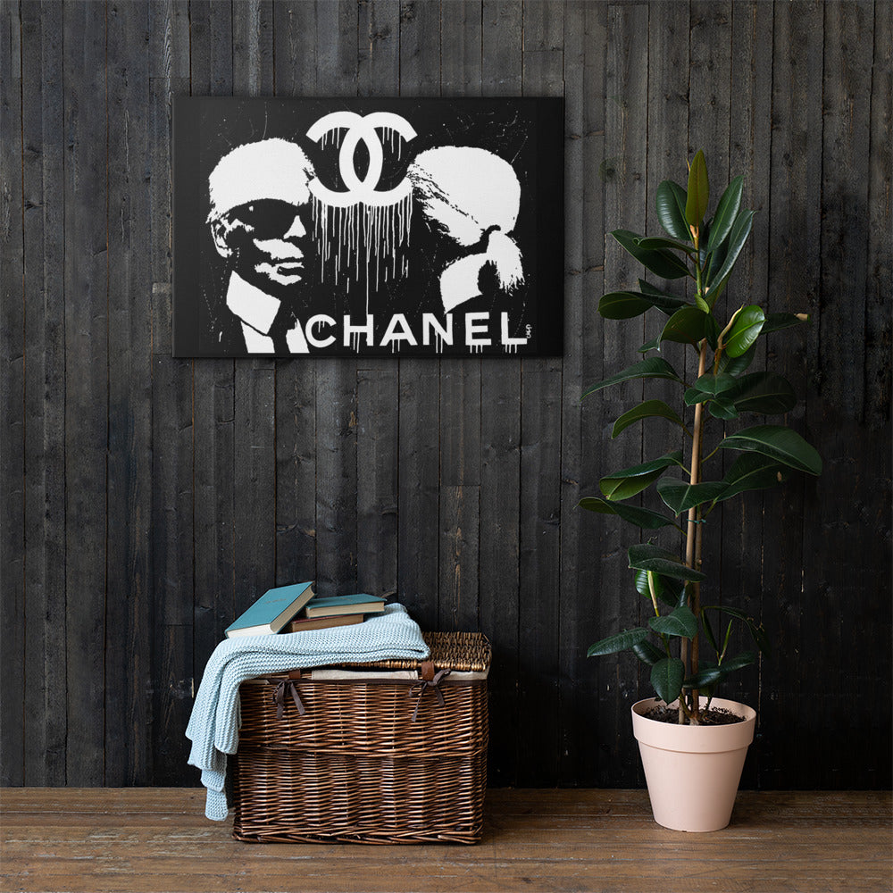 "Karl Lagerfeld-Label Whore"Canvas